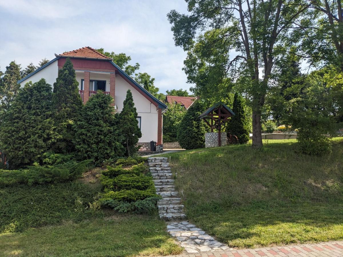 Guest House Magyar Route 66 Szilvásvárad 外观 照片